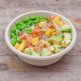 Chirashi De Salmón & Mango