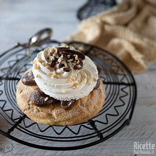 Zeppola crema chantilly e nutella