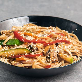 Удон з овочами