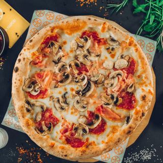 Pizza Napoli (33 Cm.)