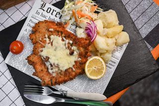 Пилешко филе с моцарела и пармезан (450г)