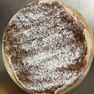 Pizza con Nutella al piatto