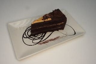 Tarta De Chocolate Y Kinder (1 Porción)