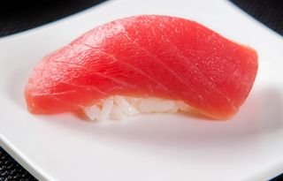 45 Sashimi Maguro (4 Uds.)
