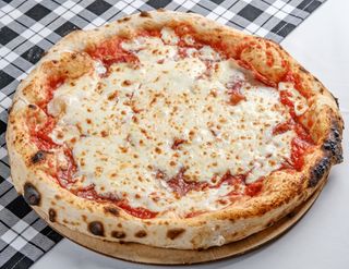 Pizza Milano (33 სმ) 