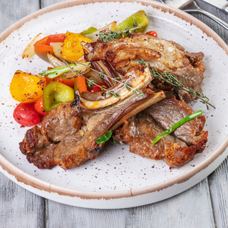 Антрекот с овощами  в медово горчичном соусе (400гр)