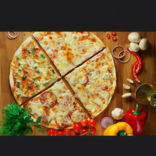 Pizza 4 Estaciones (36 Cm.)