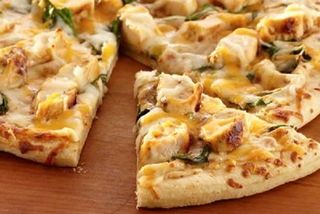 Pizza sa piletinom 25 cm