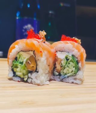 Uramaki Alaska Roll