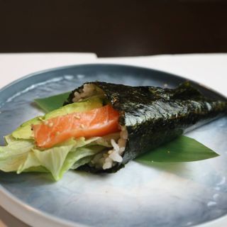 Temaki  De Salmón (1 Ud.)