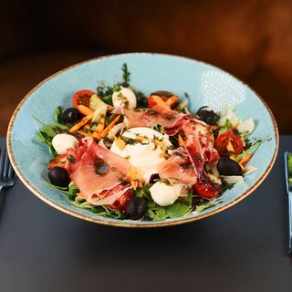 Prosciutto salad 360gr