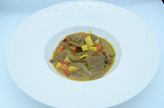 66 Manzo al curry