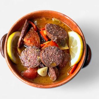 Sujuk
