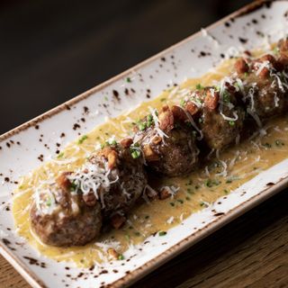 Albóndigas de Buey carbonara