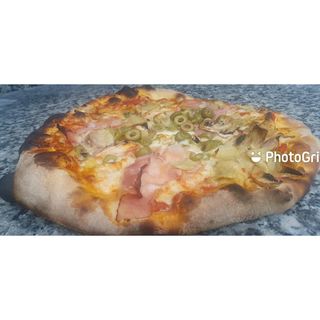 3. Pizza capricciosa