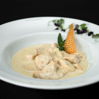 Piept de pui in sos gorgonzola