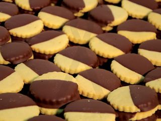 Caixa de Bolacha Hungara 500gr