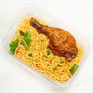 Noodles & Chicken