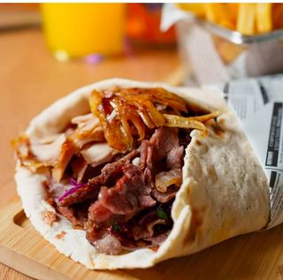 Pizza turca extra carne