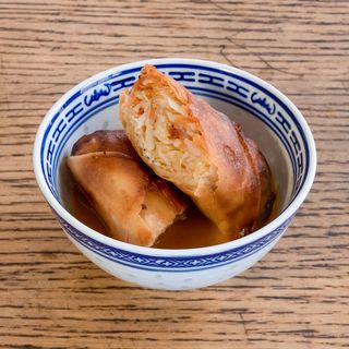 Spring roll (1 pz)