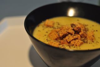 Supă cremă de cartofi și praz