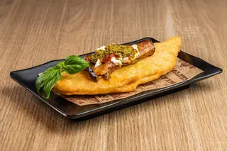 Pizza fritta Italia