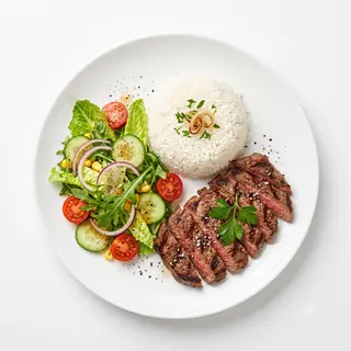 Meat Rice Y Salad.Carne Arroz y Ensalada.