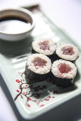 Makis atún rojo (8 uds.)