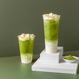 Latte de te matcha con pudding, mochi (500 ml)