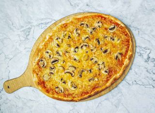 Пица Манатарка