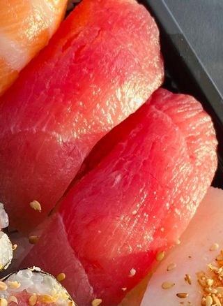 Nigiri De Atún (2 Pzs.)