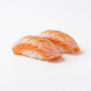 Nigiri Flamed Salmon (2 piezas)