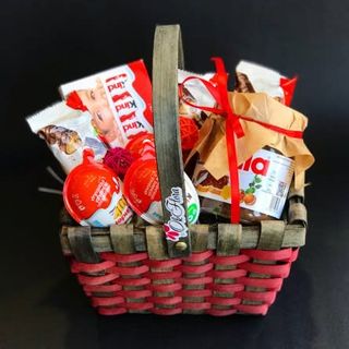 Set Kinder în coș