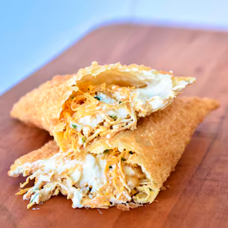 Pastel Frango  com  Catupiry