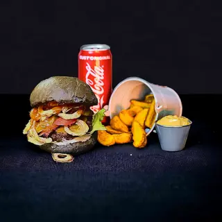 Combo The American Dream Burger® (New in The Menu)