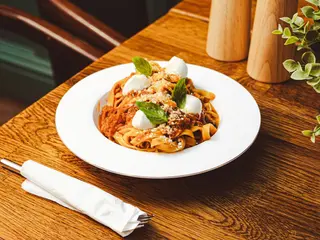 Ragu.
