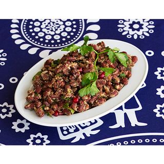 წითელი ლობიო ნიგვზით