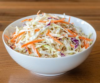 Surówka z białej kapusty - duża