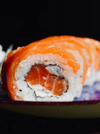 Uramaki Salmão
