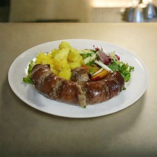 Телешки суджук с гарнитура (300г)