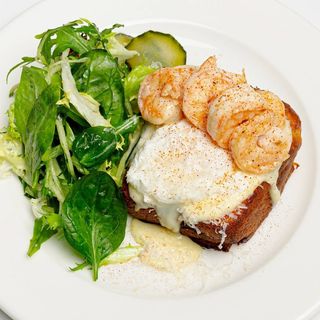 Солоний френч-тост з креветкою