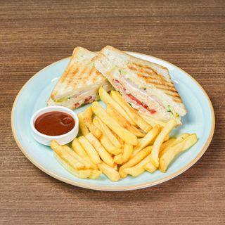 ლორის ქლაბ სენდვიჩი