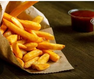 Patatas Fritas Salsa Algeriana