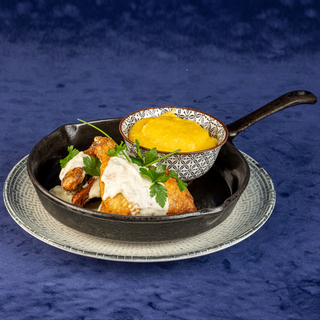 PUI CU SMÂNTÂNĂ ȘI MĂMĂLIGUŢĂ