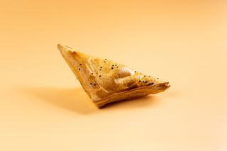 Слойка з м'ясом (100г)