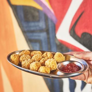 Queso Gouda frito (12unds)