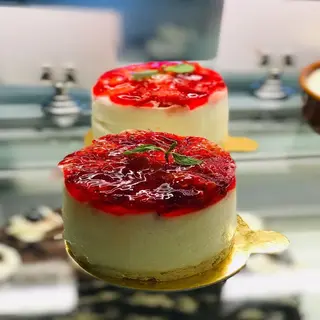 Strawberry Cake