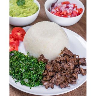 ¼ Mbuzi Pan-Fried/Ugali