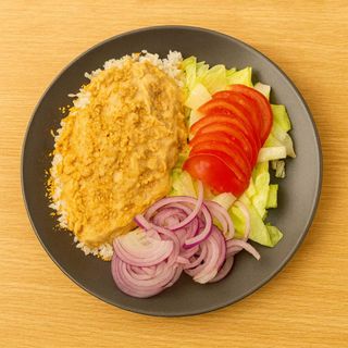 Piletina u sosu od kikirikija i badema