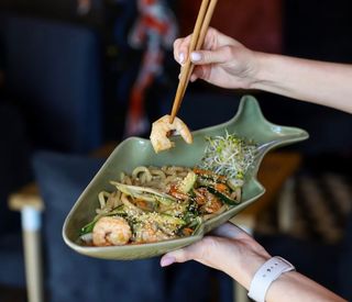 Ebi green pepper udon 300g